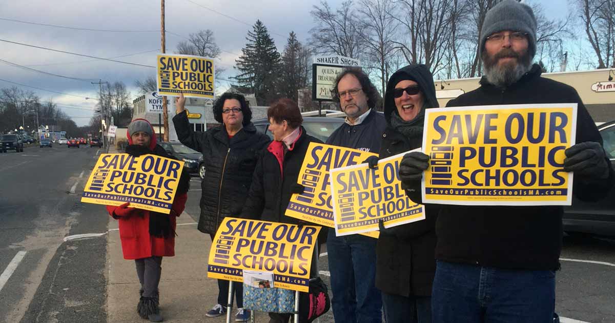 Standout before meeting with Sen. Lesser in Springfield